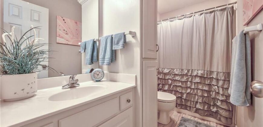 4605 NE 105th Street, Kansas City, MO 64156