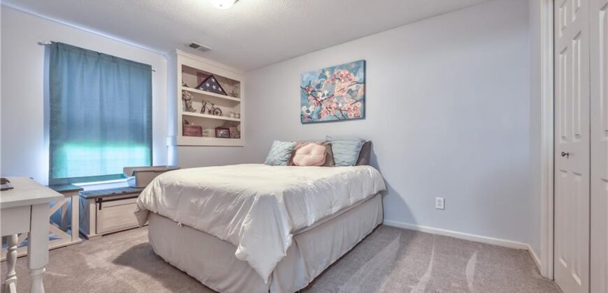 4605 NE 105th Street, Kansas City, MO 64156