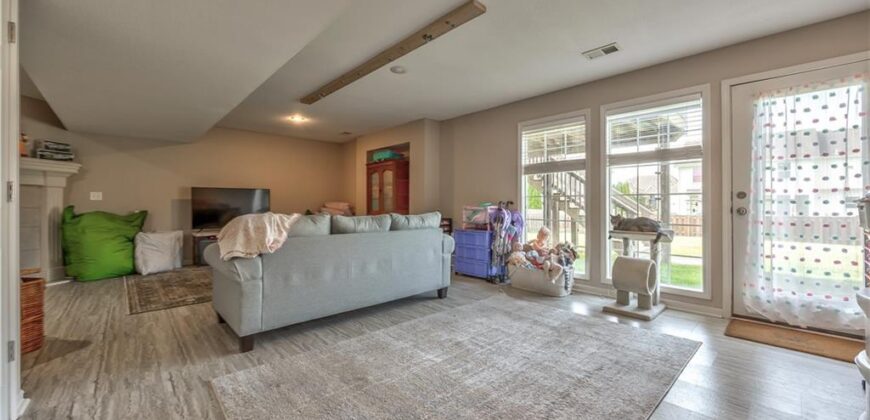4605 NE 105th Street, Kansas City, MO 64156