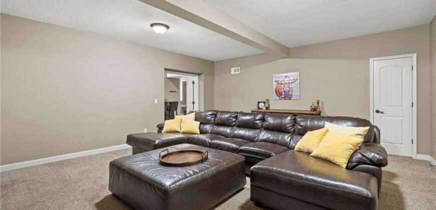 9209 NE 127th Street, Liberty, MO 64068