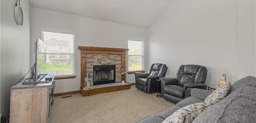 8637 NE 112th Street, Kansas City, MO 64157