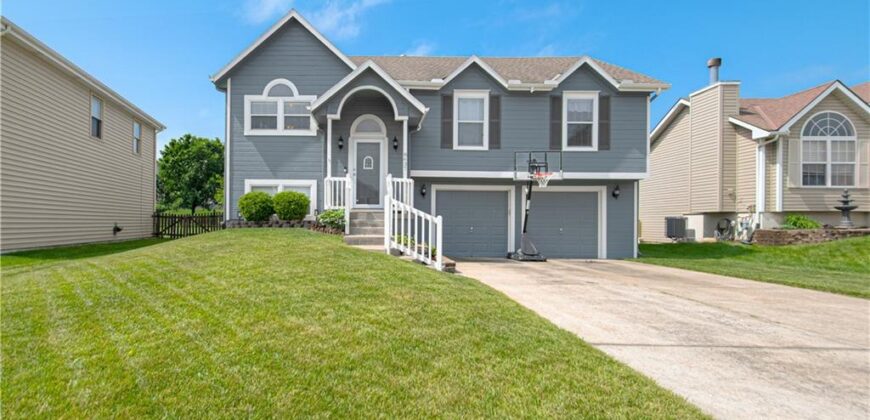 8637 NE 112th Street, Kansas City, MO 64157