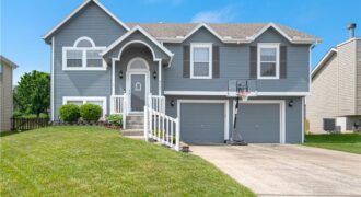 8637 NE 112th Street, Kansas City, MO 64157