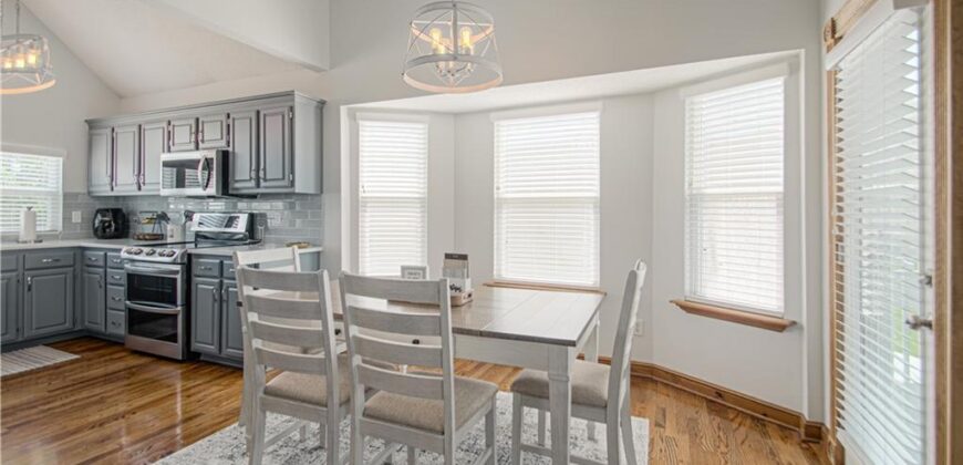 8637 NE 112th Street, Kansas City, MO 64157