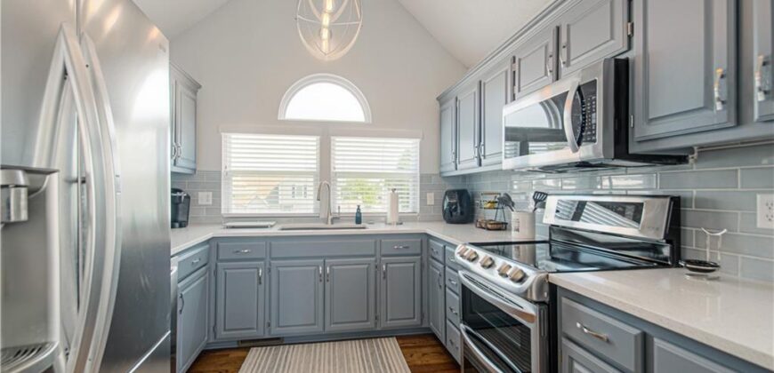 8637 NE 112th Street, Kansas City, MO 64157