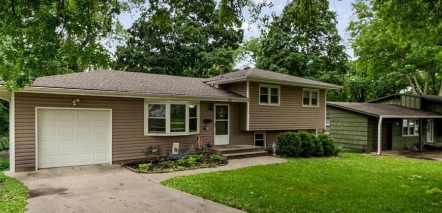 4910 N Spruce Avenue, Kansas City, MO 64119