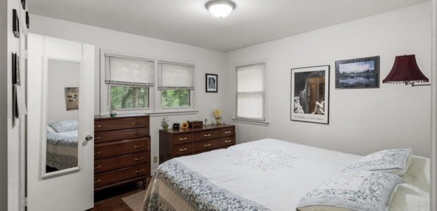 4910 N Spruce Avenue, Kansas City, MO 64119