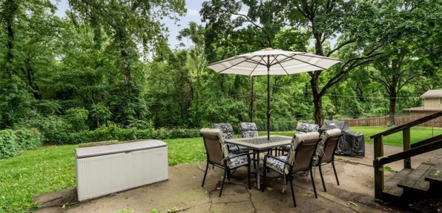 4910 N Spruce Avenue, Kansas City, MO 64119