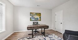 8245 Westlake Drive, Parkville, MO 64152