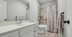 8245 Westlake Drive, Parkville, MO 64152