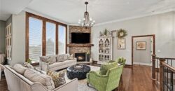 8245 Westlake Drive, Parkville, MO 64152