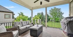 8245 Westlake Drive, Parkville, MO 64152