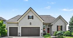8245 Westlake Drive, Parkville, MO 64152