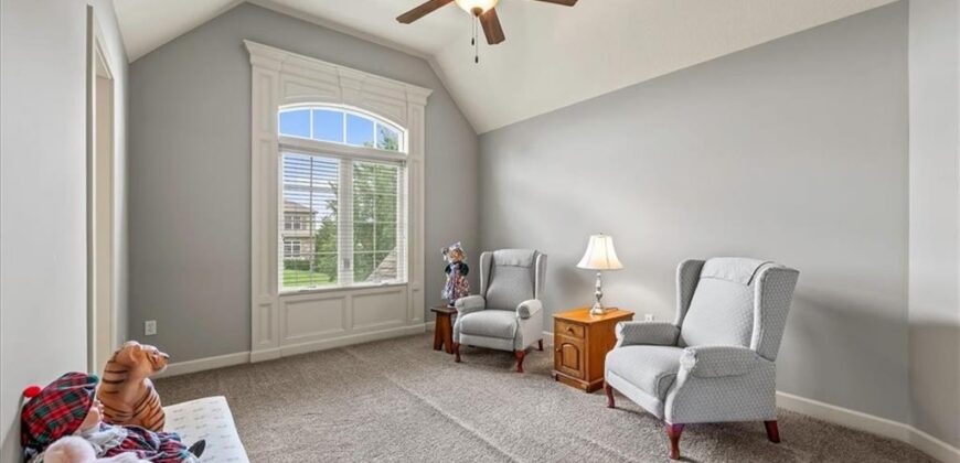 11775 NW 81st Street, Parkville, MO 64152