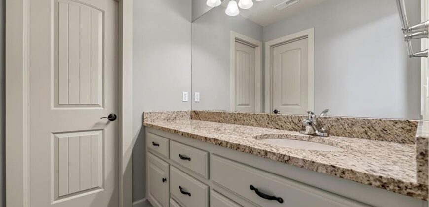 11775 NW 81st Street, Parkville, MO 64152