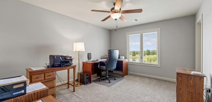 11775 NW 81st Street, Parkville, MO 64152