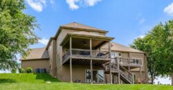 11775 NW 81st Street, Parkville, MO 64152