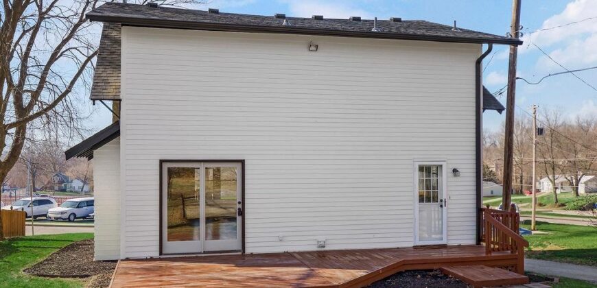 730 W College Street, Liberty, MO 64068