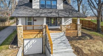 730 W College Street, Liberty, MO 64068
