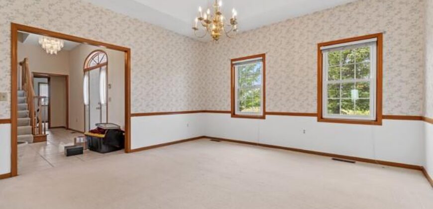 11111 Reinking Road, Kansas City, MO 64156