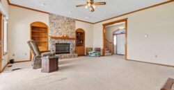 11111 Reinking Road, Kansas City, MO 64156