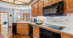 11111 Reinking Road, Kansas City, MO 64156