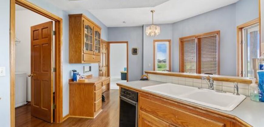 11111 Reinking Road, Kansas City, MO 64156
