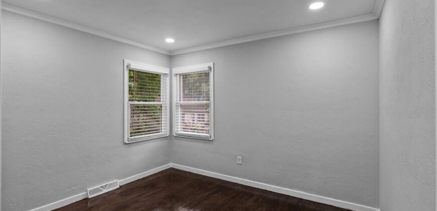 237 E Longfellow Street, Kansas City, MO 64119