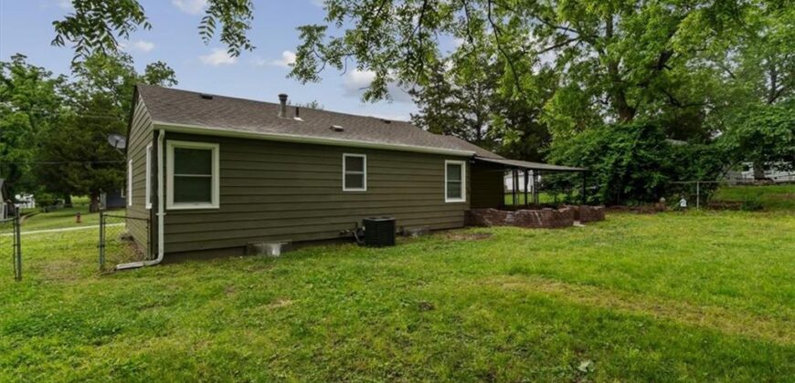 237 E Longfellow Street, Kansas City, MO 64119