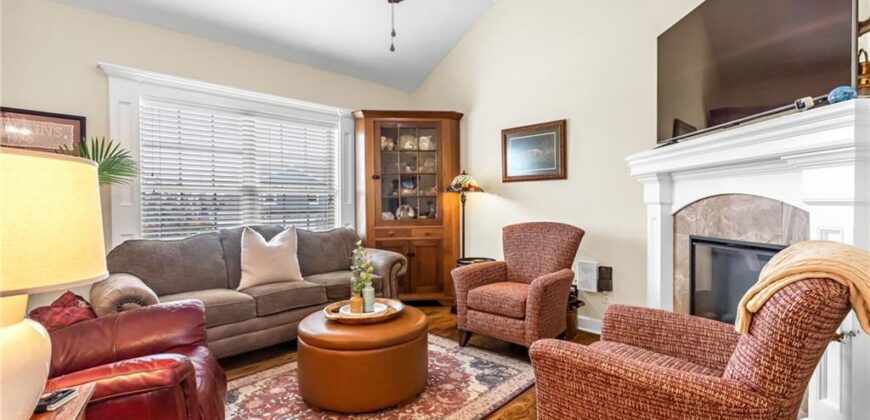 18400 Rock Ridge Street, Smithville, MO 64089