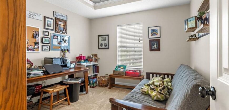 18400 Rock Ridge Street, Smithville, MO 64089