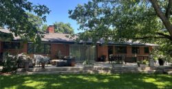 425 S Woodland Drive, Kansas City, MO 64118