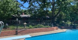 425 S Woodland Drive, Kansas City, MO 64118