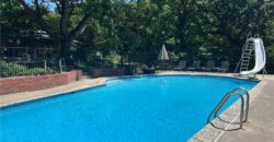 425 S Woodland Drive, Kansas City, MO 64118