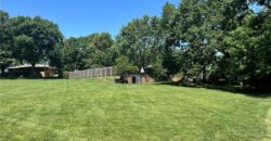 425 S Woodland Drive, Kansas City, MO 64118