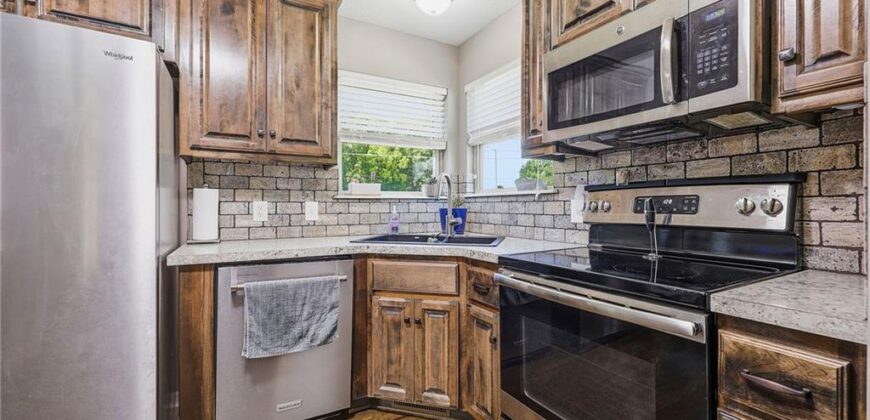 11716 N Farley Avenue, Kansas City, MO 64157