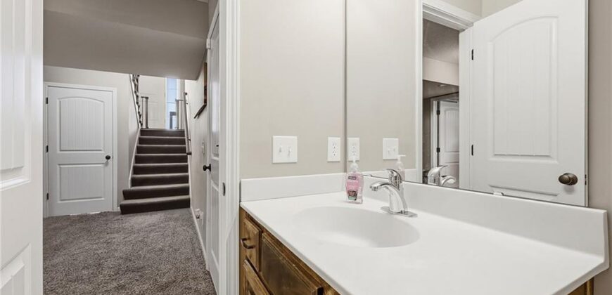 11716 N Farley Avenue, Kansas City, MO 64157