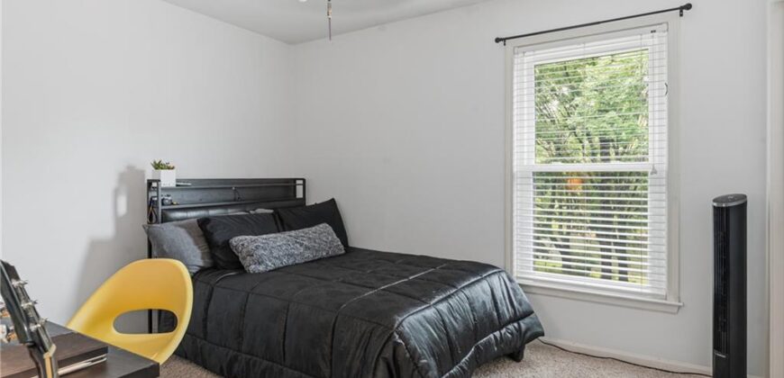 6321 NW 78 Street, Kansas City, MO 64151