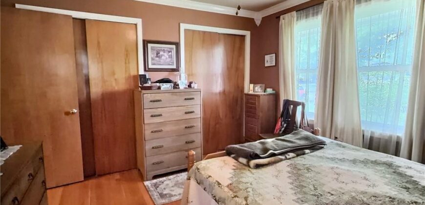 7010 N Wyandotte Street, Gladstone, MO 64118