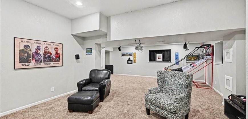 18106 Guinevere Court, Smithville, MO 64089