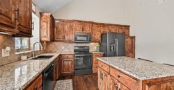 18106 Guinevere Court, Smithville, MO 64089