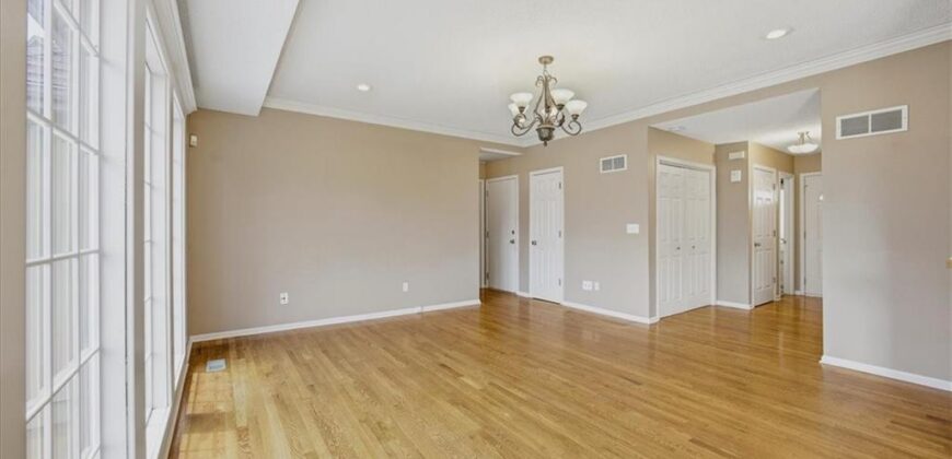 4807 NW 59th Court, Kansas City, MO 64151
