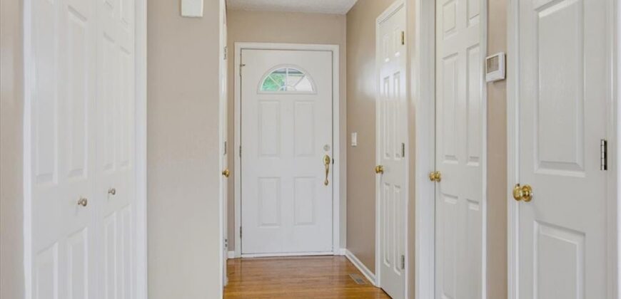 4807 NW 59th Court, Kansas City, MO 64151