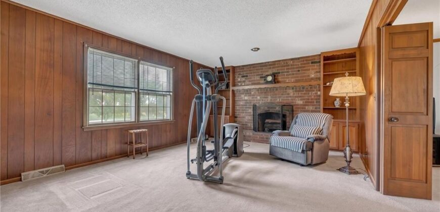 19625 NE 128th Street, Kearney, MO 64060