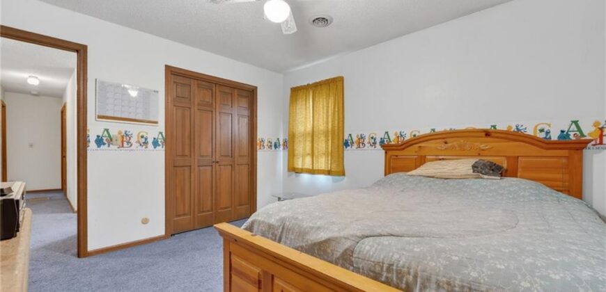 19625 NE 128th Street, Kearney, MO 64060