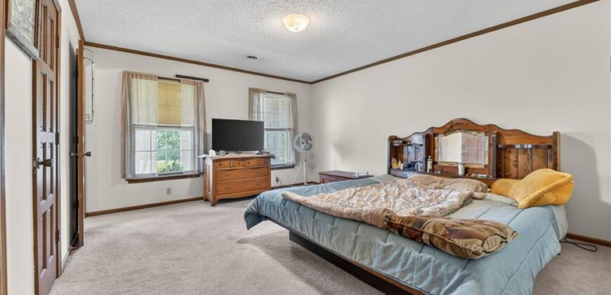 19625 NE 128th Street, Kearney, MO 64060