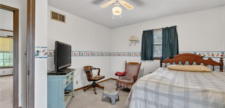 19625 NE 128th Street, Kearney, MO 64060