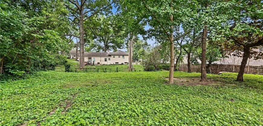 3813 NE 50th Street, Kansas City, MO 64119