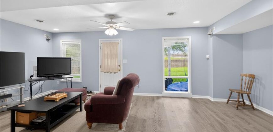 401 NE 97TH Terrace, Kansas City, MO 64155