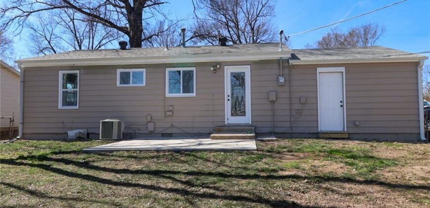 5151 N Winchester Avenue, Kansas City, MO 64119